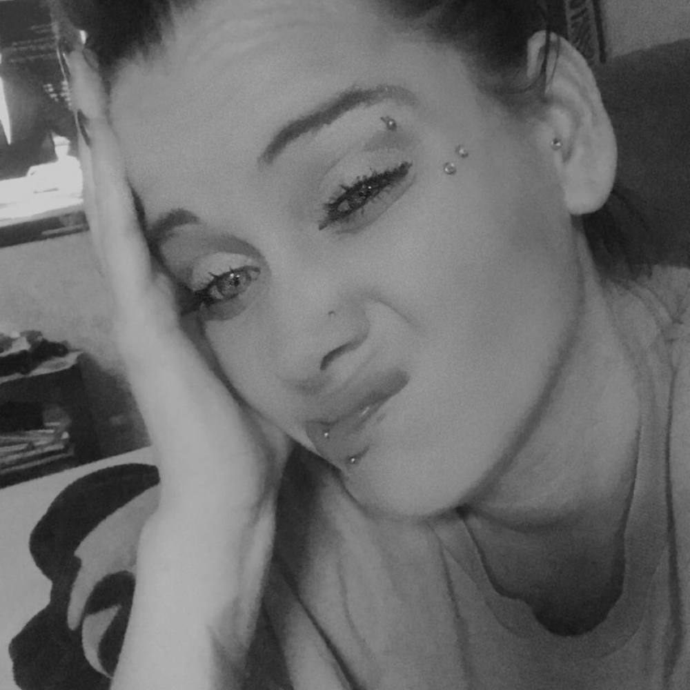 Meet your Posher, Ashlee